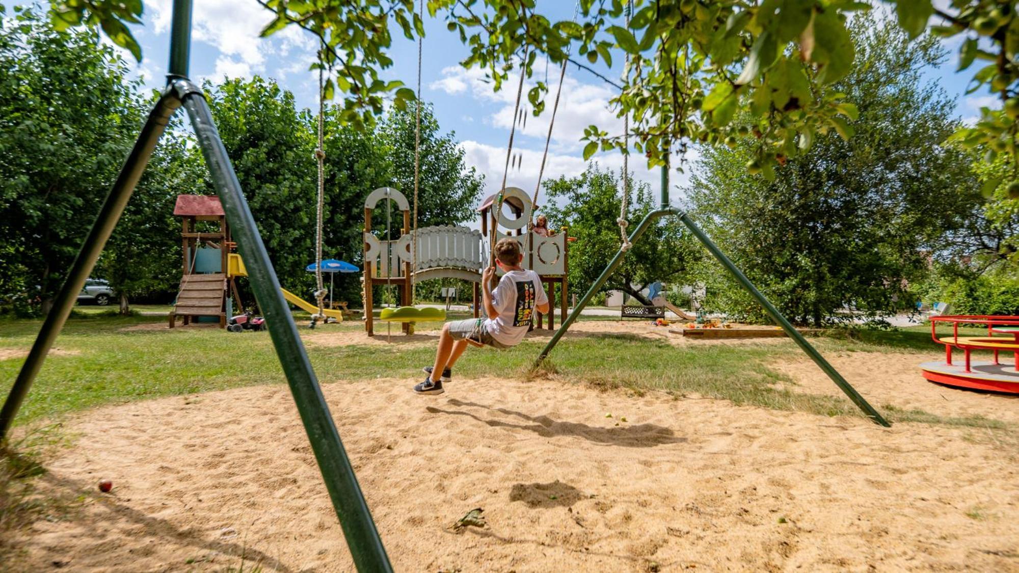 Camping Valloire-Sur-Cisse Seillac Buitenkant foto